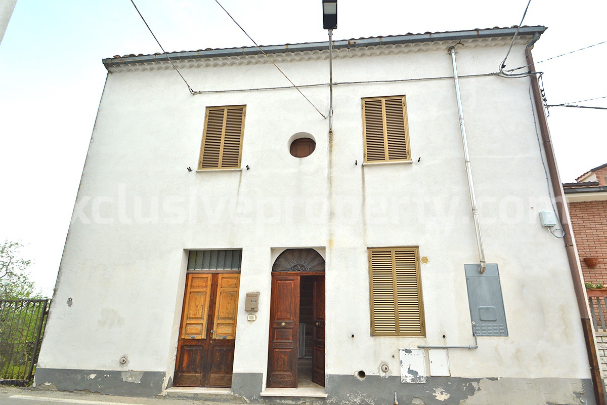Large house with terrace - garden and garage for sale near the coast in Mafalda - Molise 68