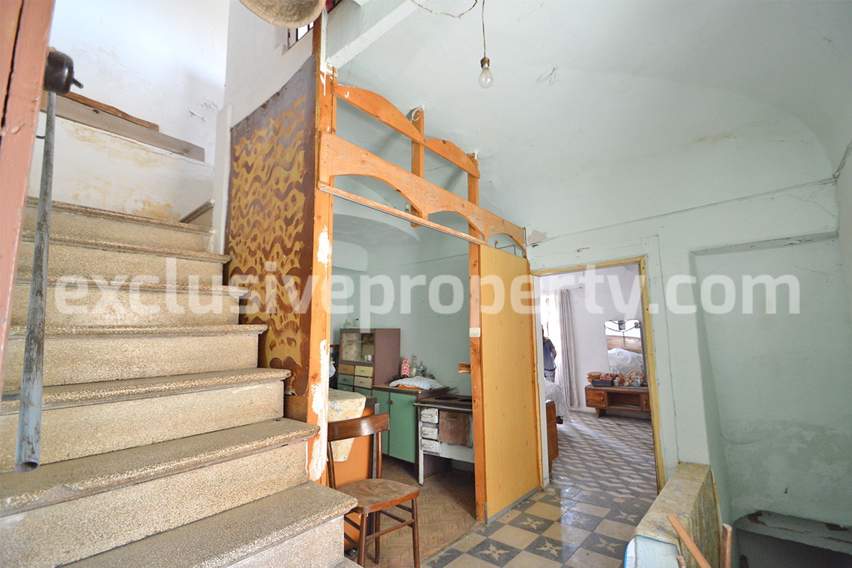 Character house for sale in the historical center of Montazzoli - Abruzzo
