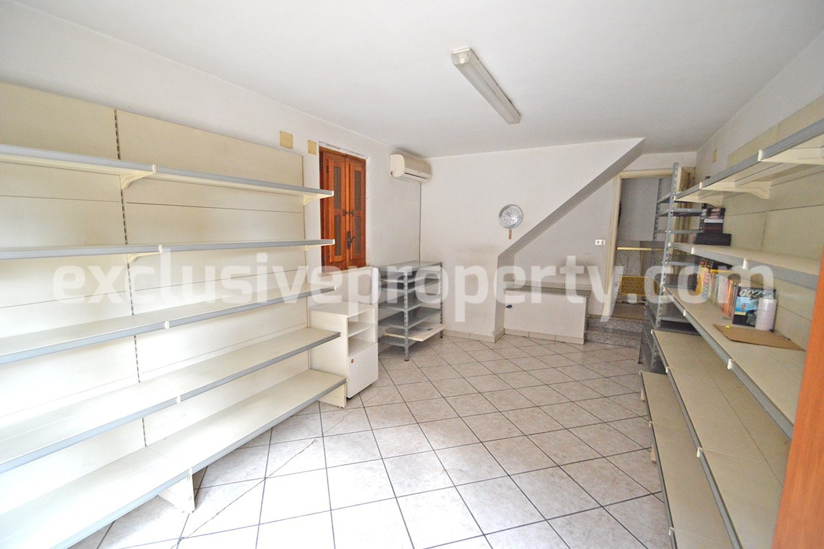 House perfect for bed and breakfast for sale in Molise 3