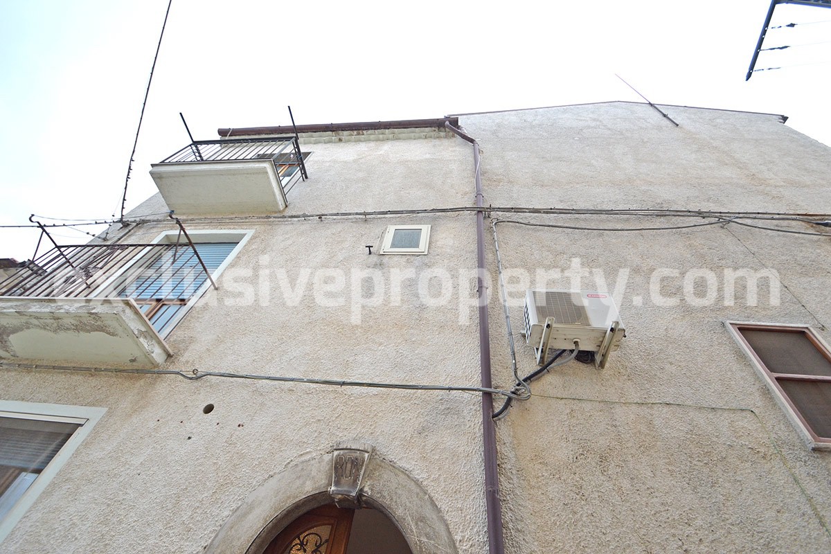 House perfect for bed and breakfast for sale in Molise 10