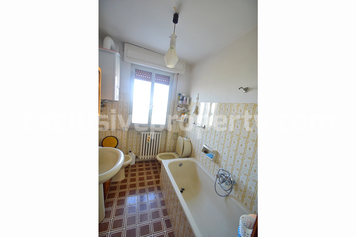 Large house with five bedrooms - garden and terrace for sale in Celenza sul Trigno