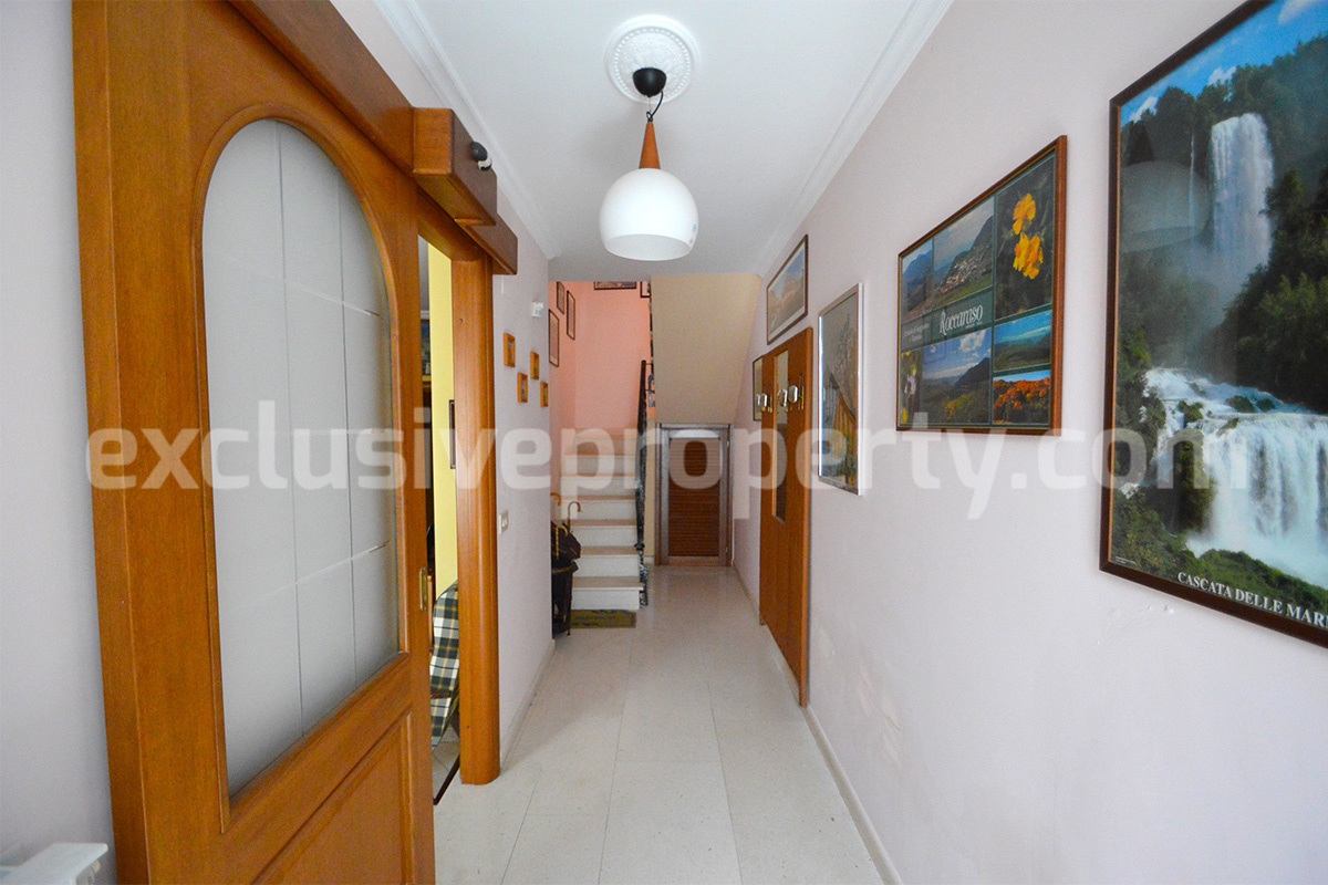 Spacious habitable house with private lift - garage and terrace for sale in Casalbordino - Abruzzo 4