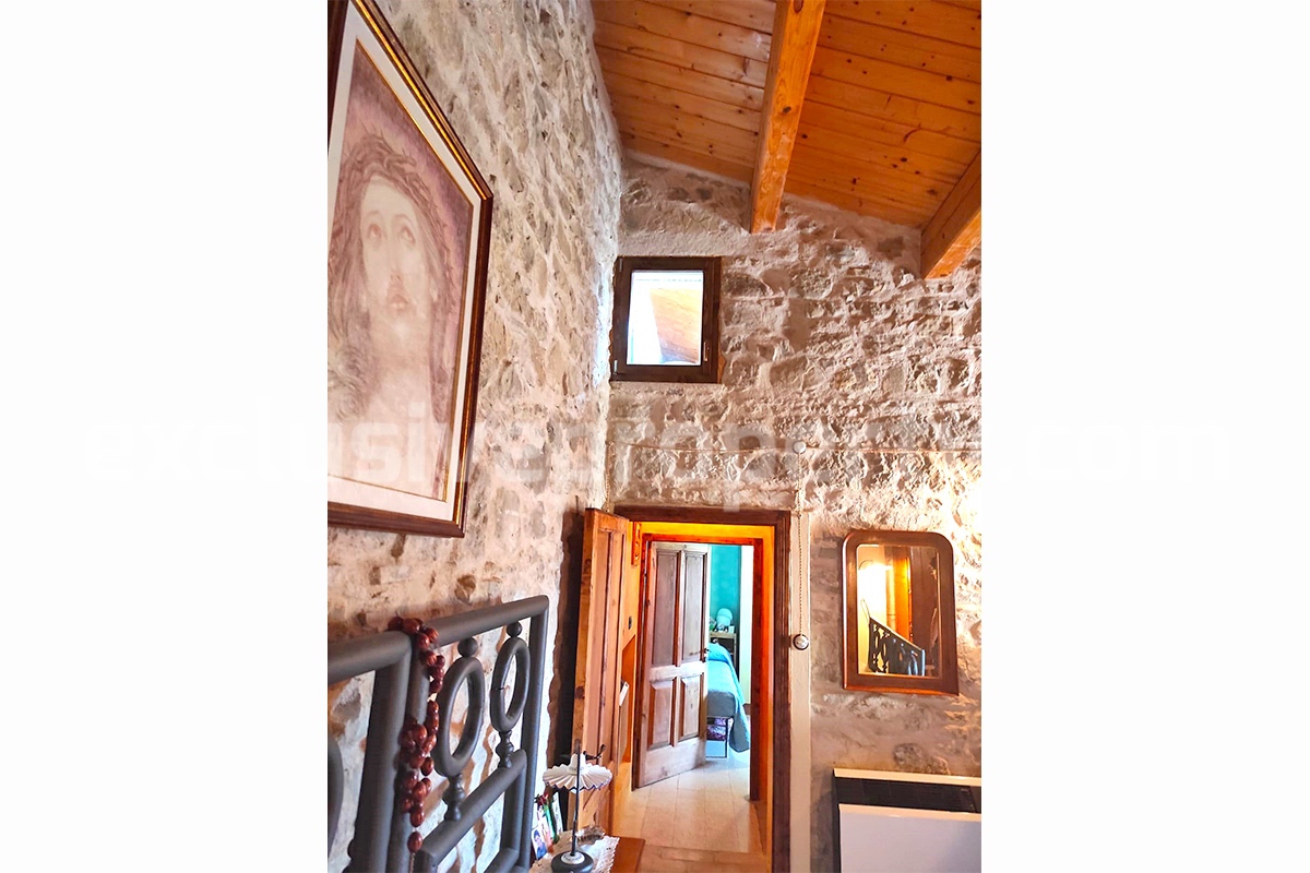 Amazing character town house completely restored for sale in Guilmi - Abruzzo - Italy 6