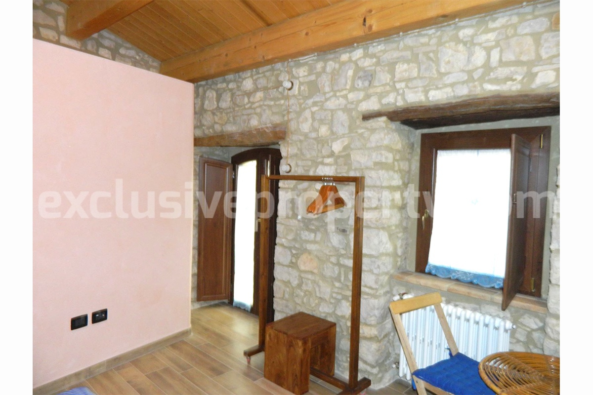 Lovely stone and character house renovated for sale in Abruzzo Italy - Guilmi 7