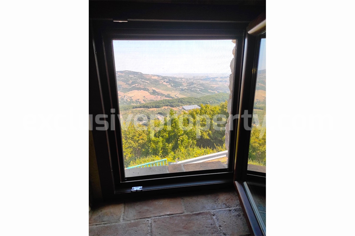 Lovely stone and character house renovated for sale in Abruzzo Italy - Guilmi 8