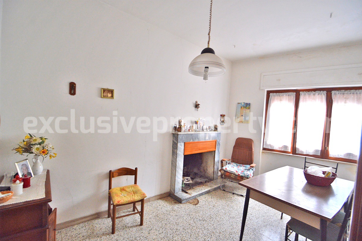 Town house with cellar for sale in the Molise Region - Tavenna 4