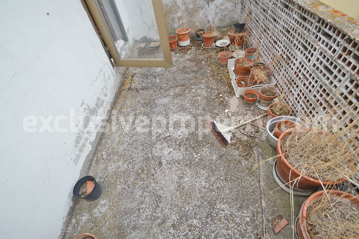 Town house with cellar for sale in the Molise Region - Tavenna 16