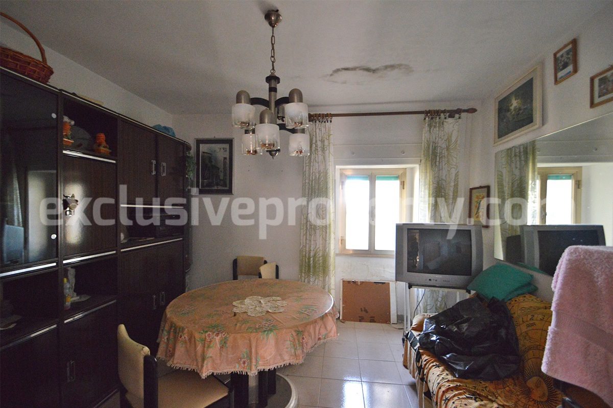Town house for sale a few km from the coast in Mafalda - Molise 11