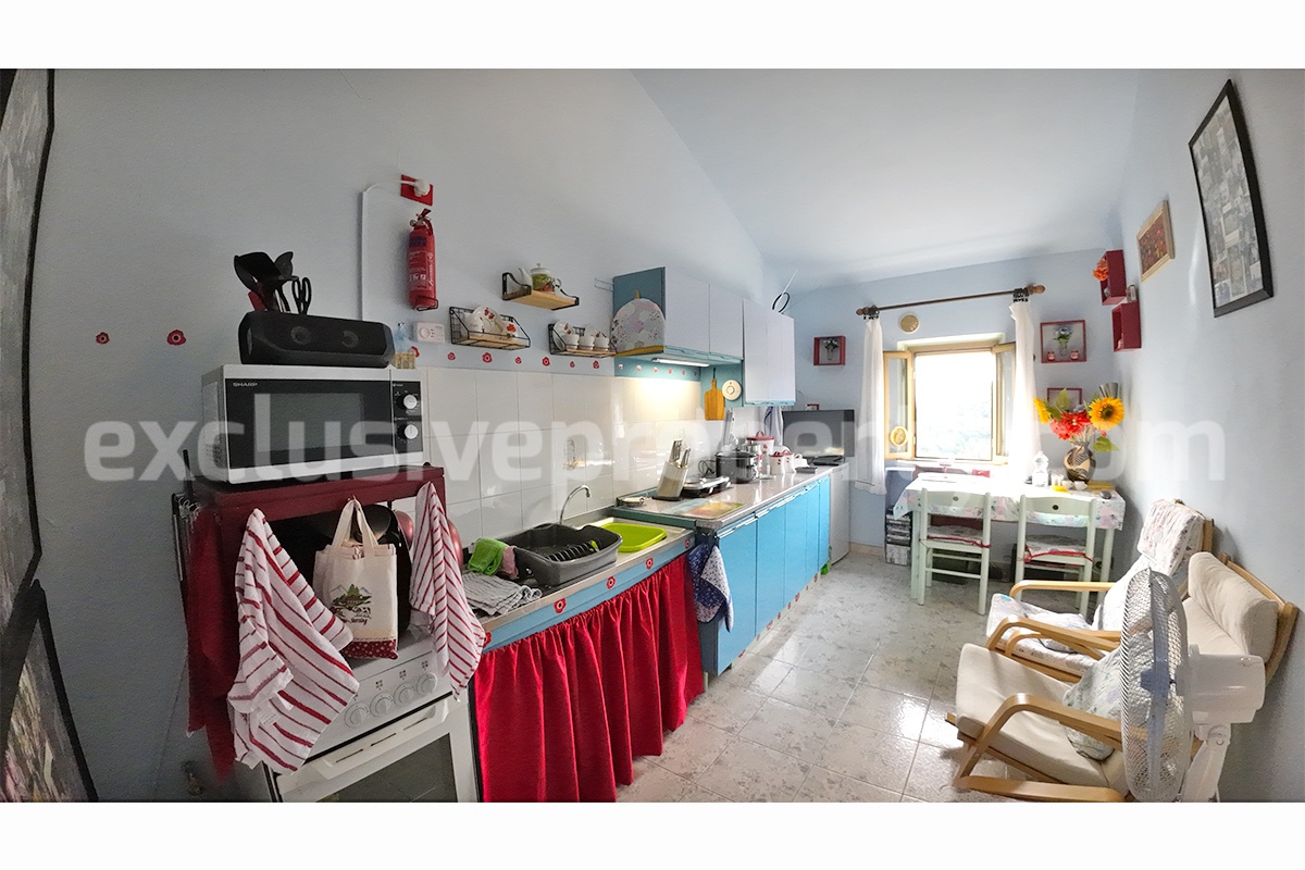 Ready to move - habitable town house in good condition for sale Abruzzo - Dogliola 3
