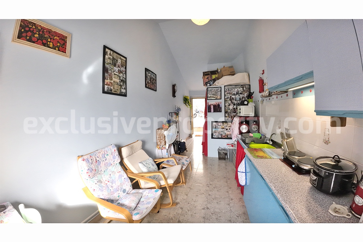 Ready to move - habitable town house in good condition for sale Abruzzo - Dogliola 7