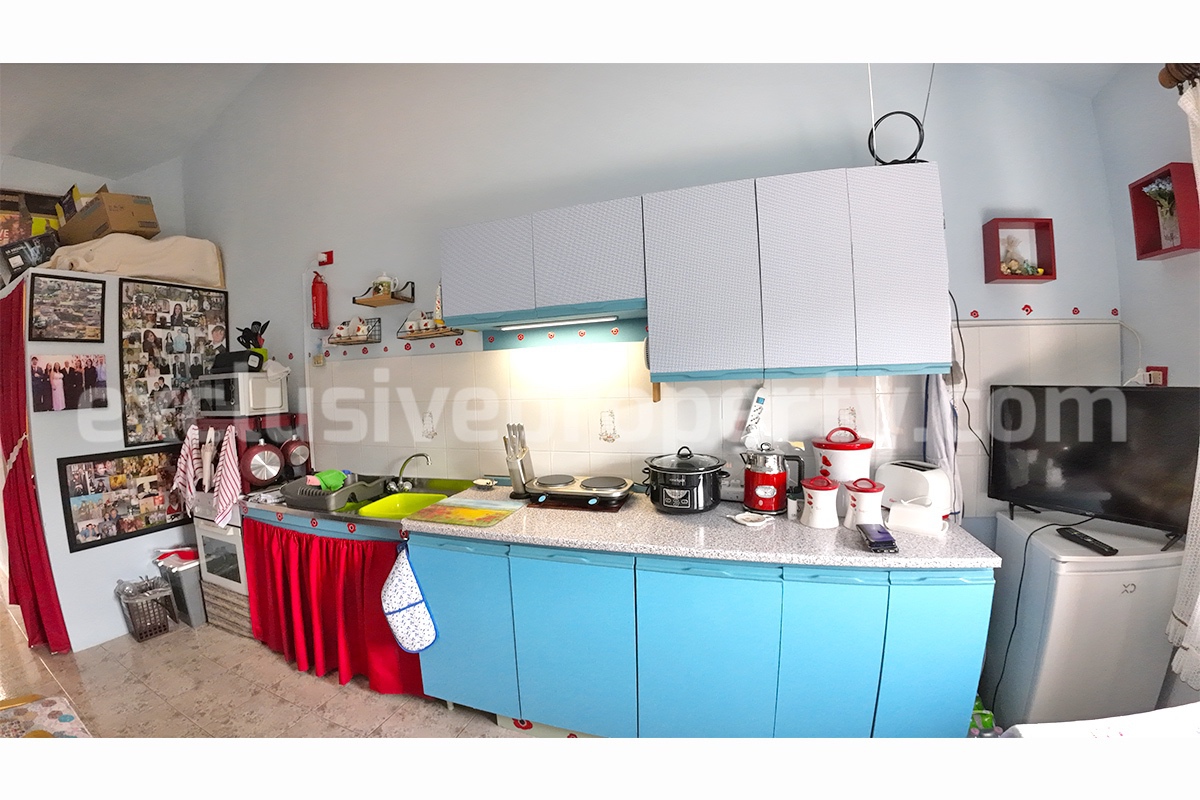 Ready to move - habitable town house in good condition for sale Abruzzo - Dogliola 2