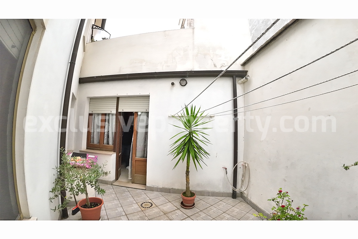 Renovated townhouse in Palmoli - Abruzzo - Italy with small courtyard