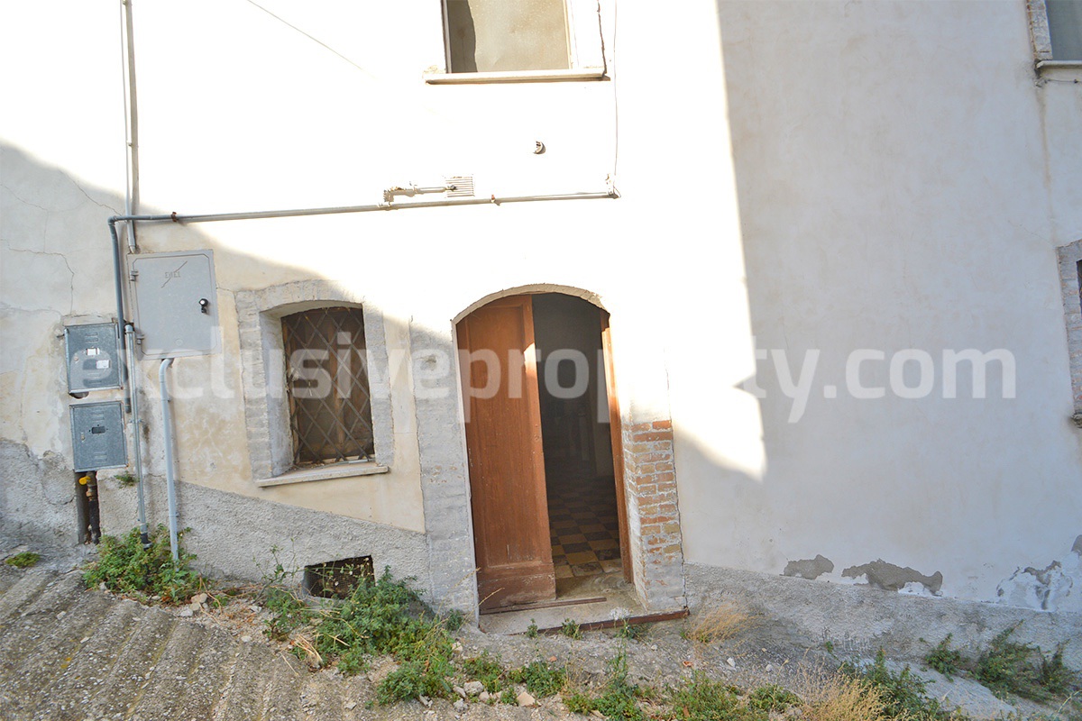 Habitable town house with garden for sale in Carunchio - Abruzzo 49