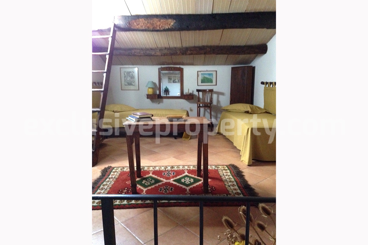 Large character house with terrace for sale in Molise - Italy