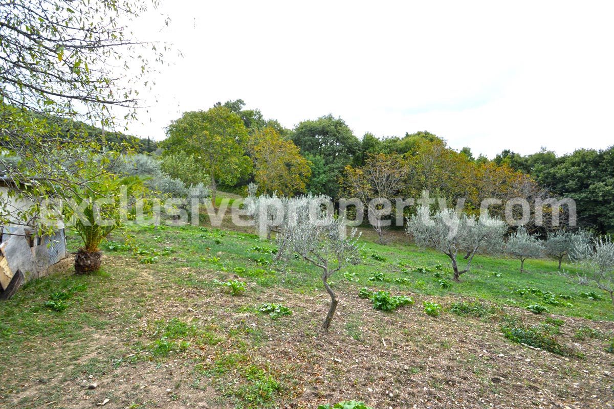 Spacious house with panoramic view of the valley for sale in Italy 7