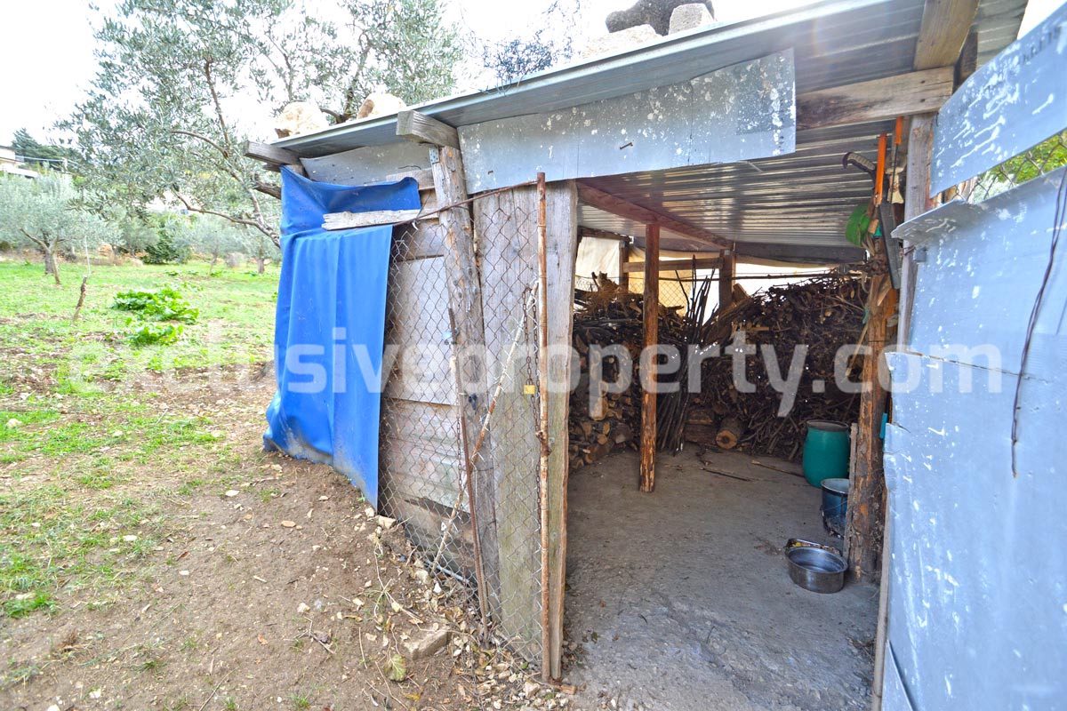Spacious house with panoramic view of the valley for sale in Italy 43
