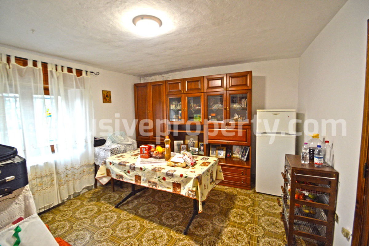 Spacious house with panoramic view of the valley for sale in Italy 12