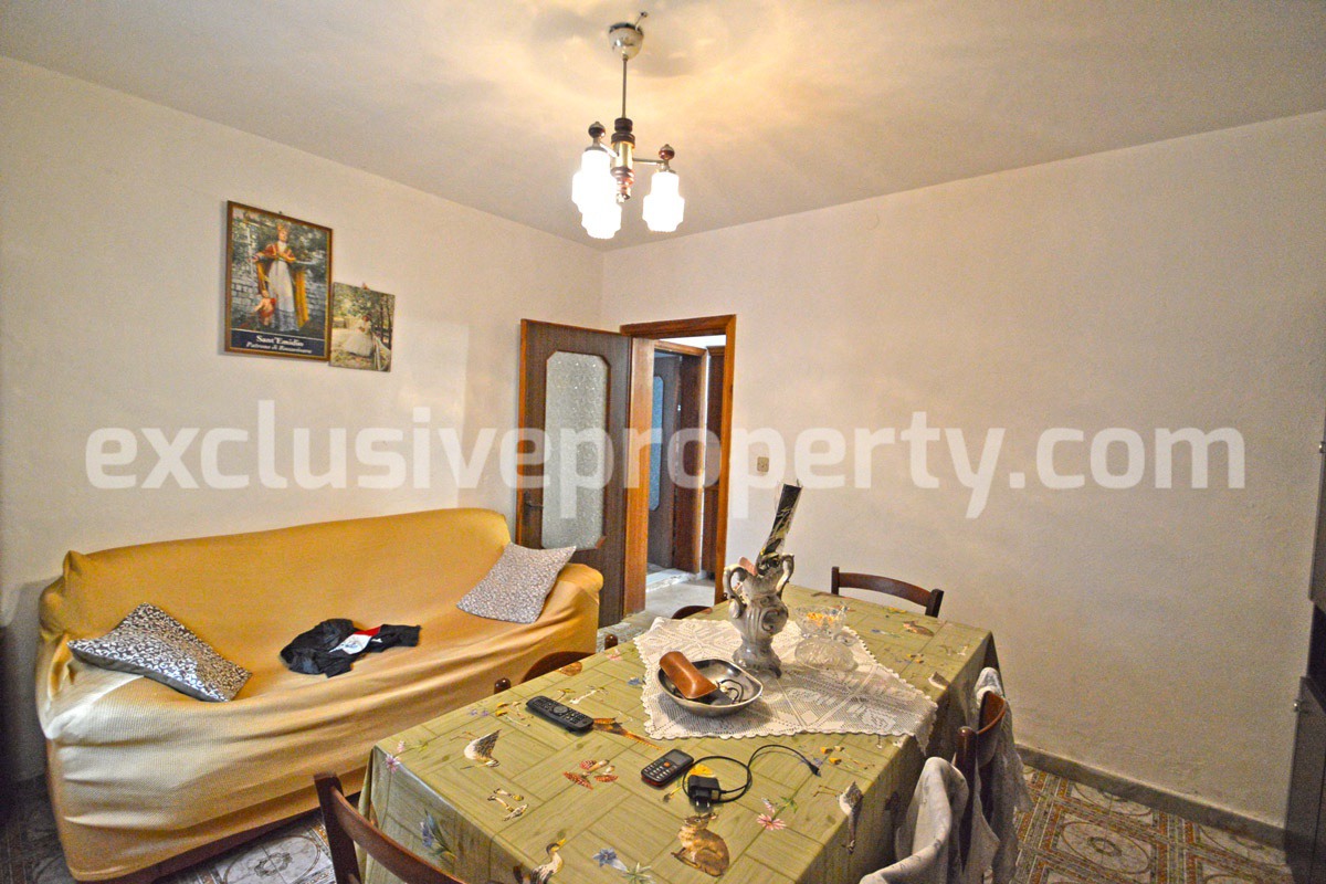 Spacious house with panoramic view of the valley for sale in Italy 17