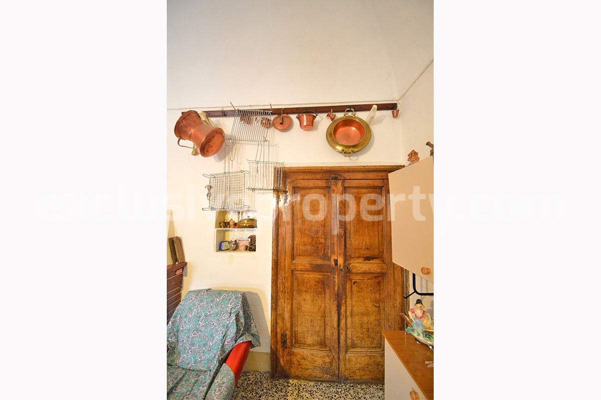 Historic stone building - Antique Italian Palazzo - with terraces for sale in Molise - Italy 19