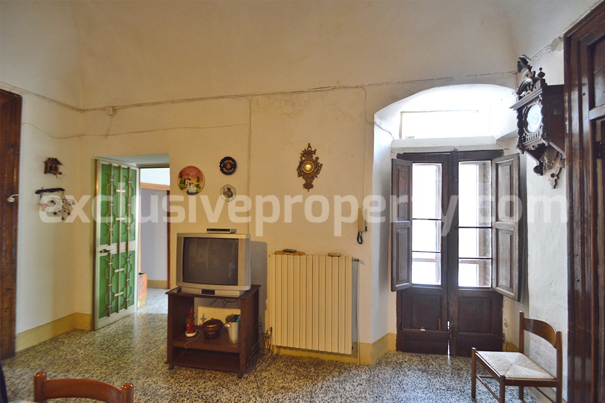 Historic stone building - Antique Italian Palazzo - with terraces for sale in Molise - Italy 21
