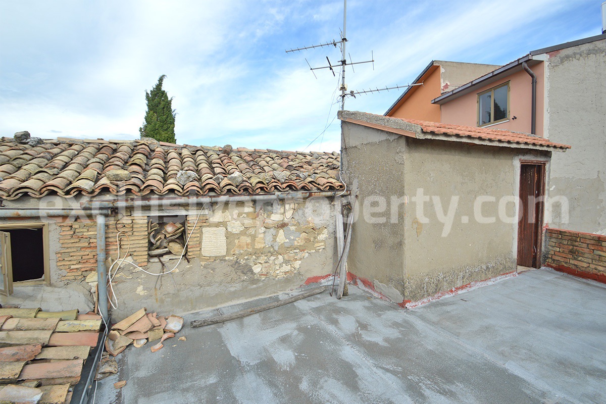 Historic stone building - Antique Italian Palazzo - with terraces for sale in Molise - Italy 44