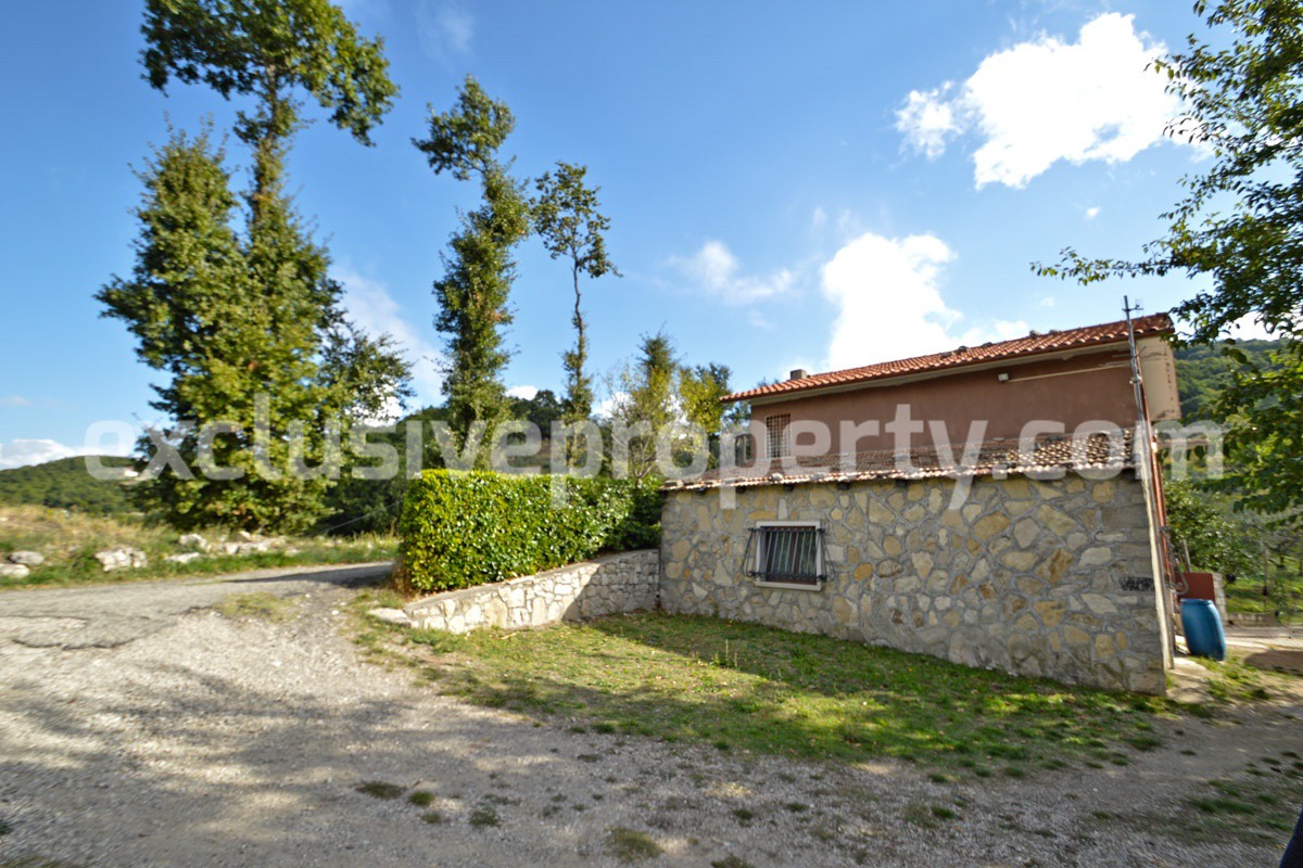 Spacious house with panoramic view of the valley for sale in Italy 3