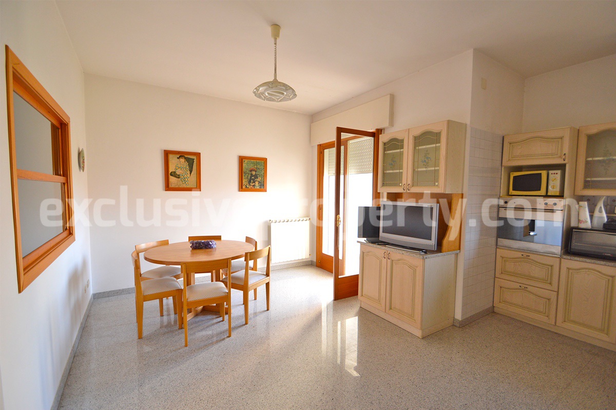 Villa with garden in Vasto with sea view - Property in Italy