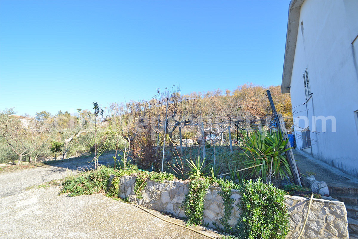 Detached property with amazing view on Majella mountain and lake for sale in Larino - Molise 4