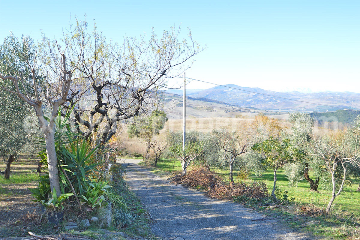 Detached property with amazing view on Majella mountain and lake for sale in Larino - Molise 6