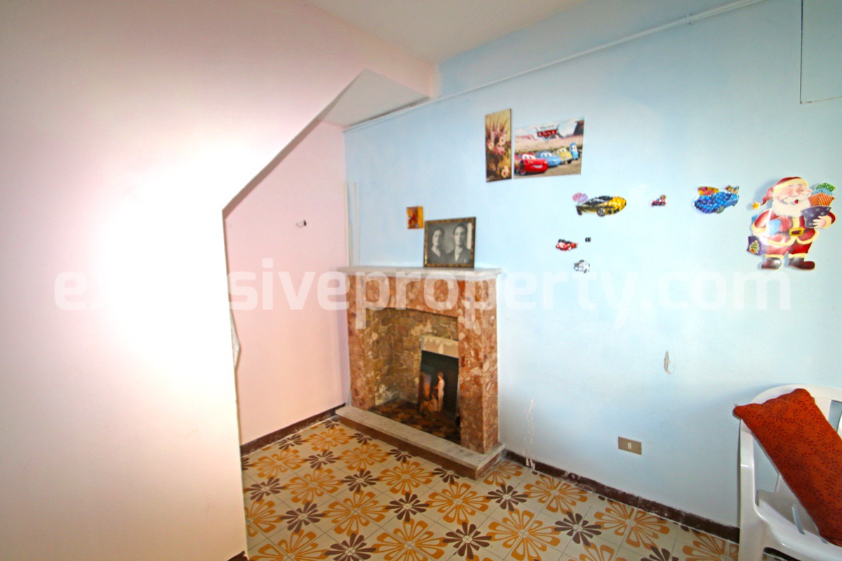 House with garden for sale in Abruzzo just 30 km from the Adriatic Sea