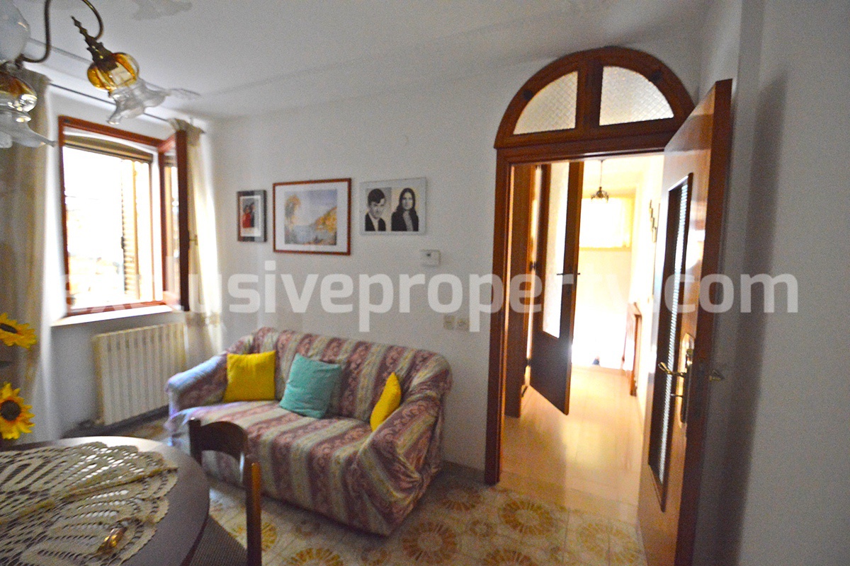 House with terrace for sale 45 min from the Adriatic coast - Italy 13