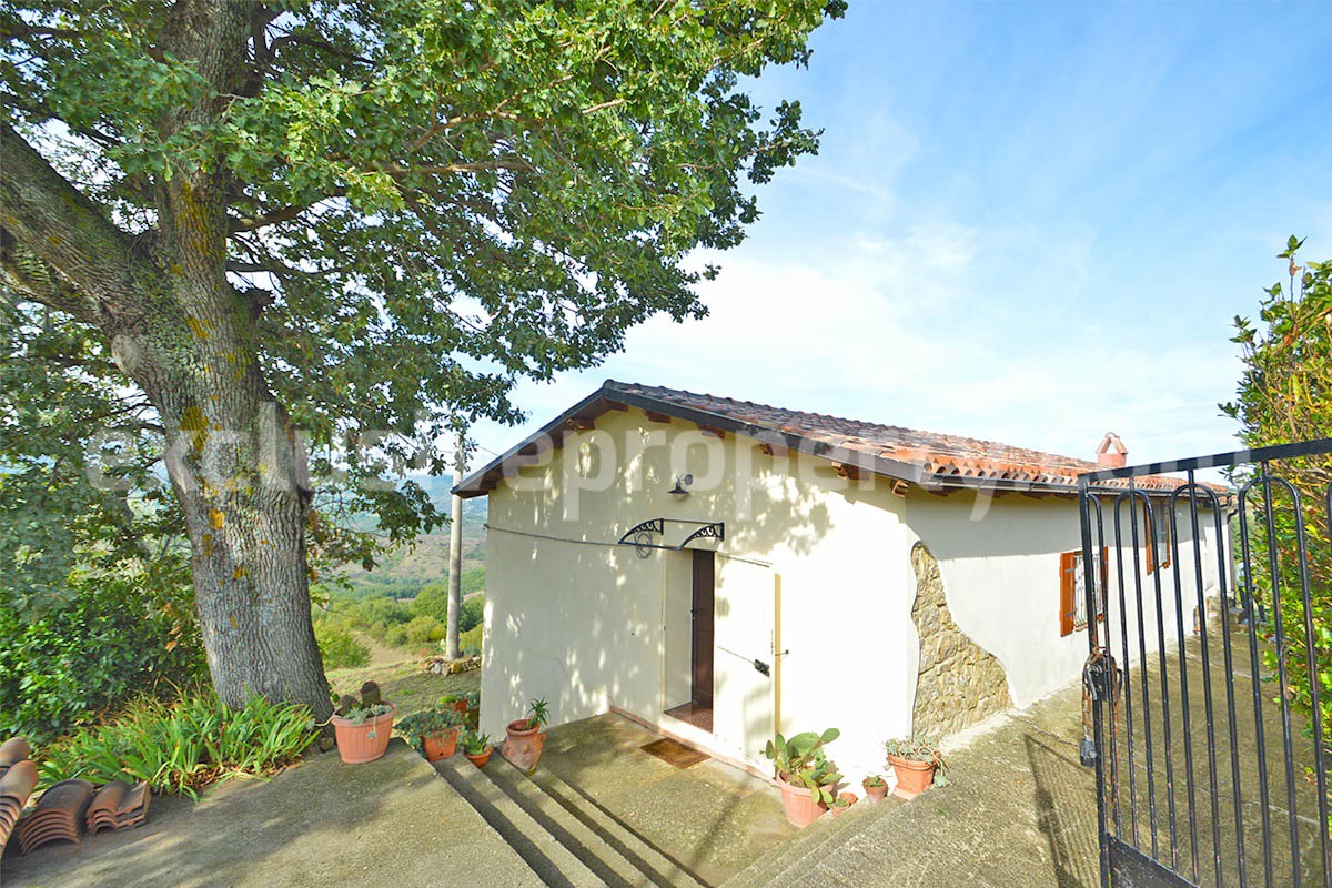 Move in Property for sale in Abruzzo countryside - Italy