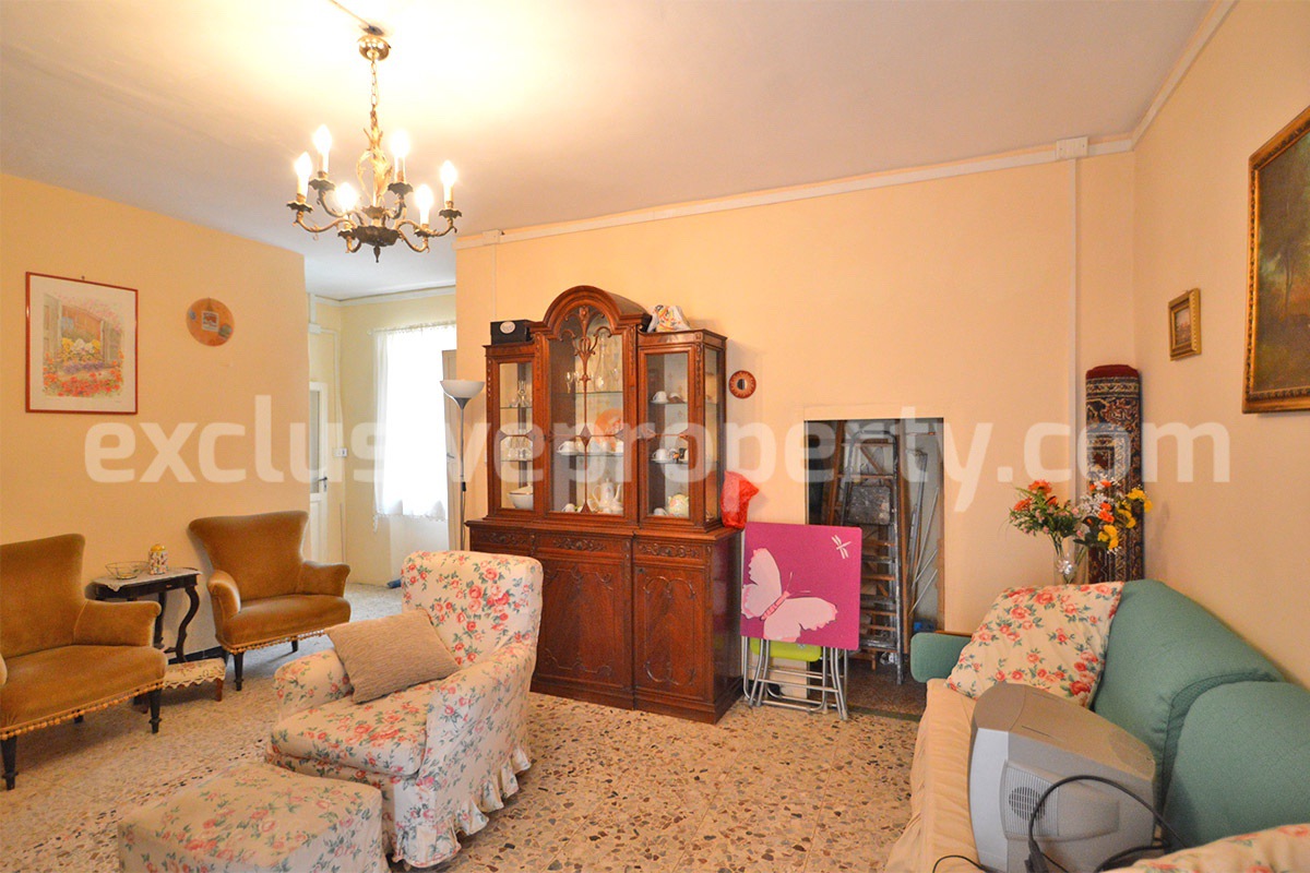 Renovated town house for sale in Mafalda - Molise