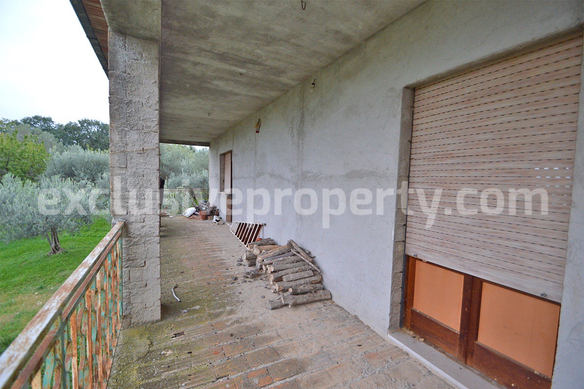 Spacious Country House for Sale with Panoramic Terrace and Land in Roccaspinalveti - Abruzzo - Ideal Italian Countryside Home