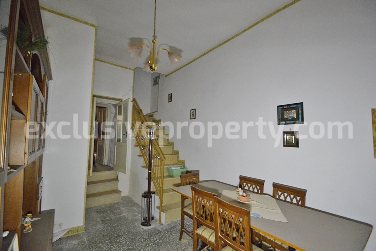 Charming Townhouse with Terrace for Sale in Abruzzo - Pollutri - Near the Adriatic Coast