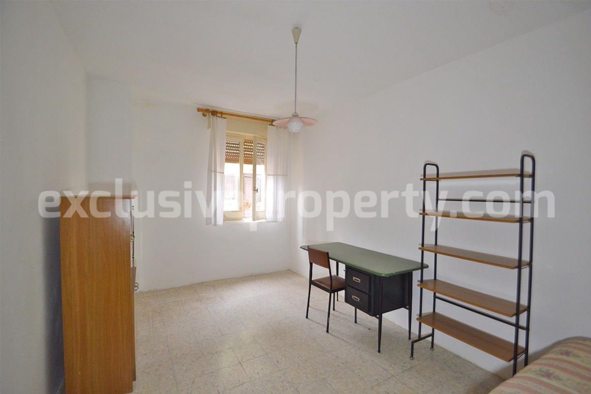 Charming Townhouse with Terrace for Sale in Abruzzo - Pollutri - Near the Adriatic Coast