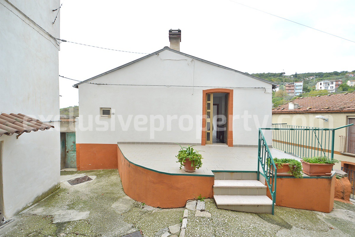 Inexpensive petite stone house recently renovated with Outdoor Space for Sale in Molise - Lucito