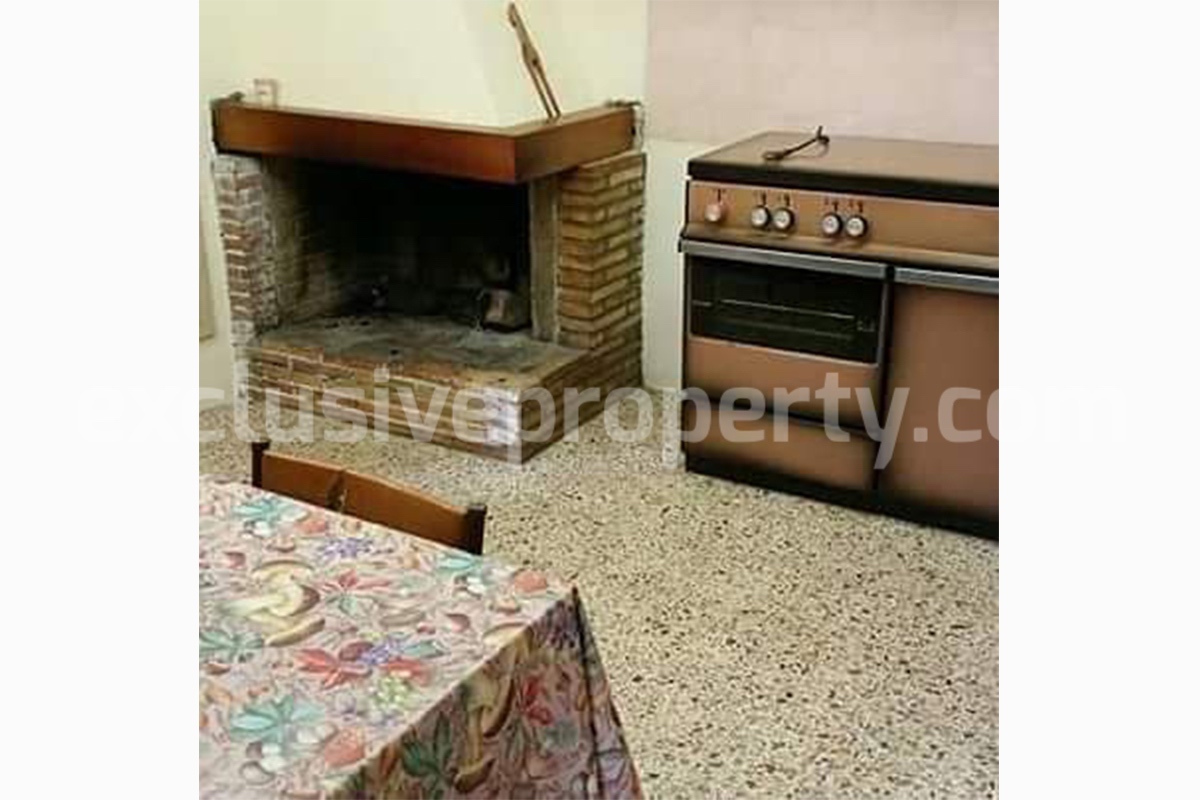 Cheap property with a view of the hills for sale in Abruzzo - Italy