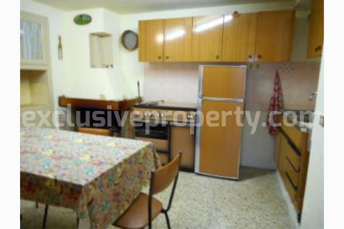 Cheap property with a view of the hills for sale in Abruzzo - Italy