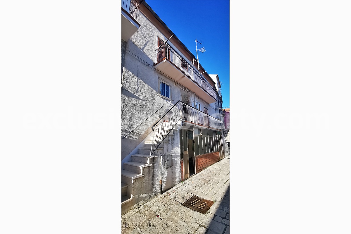 Furnished Habitable Town House for Sale in Molise -  Italy - Affordable Stone House in Good Condition