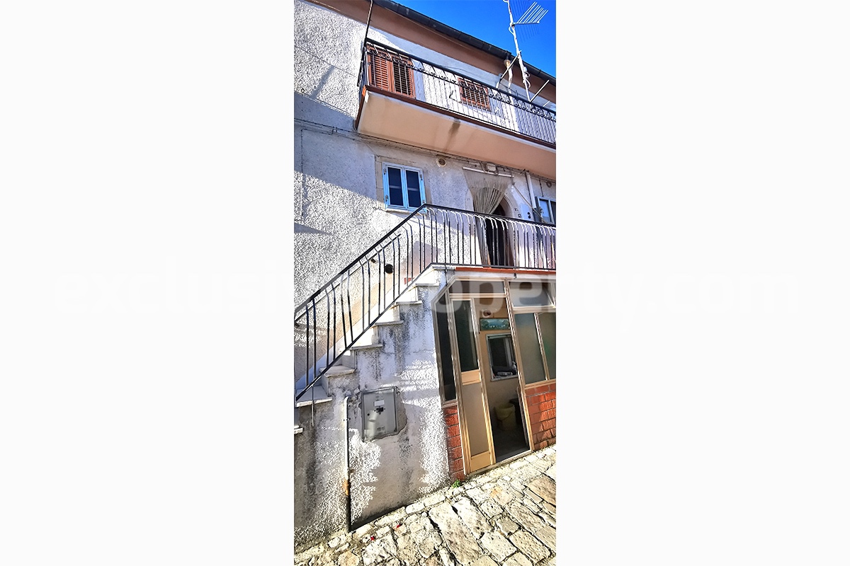 Furnished Habitable Town House for Sale in Molise -  Italy - Affordable Stone House in Good Condition