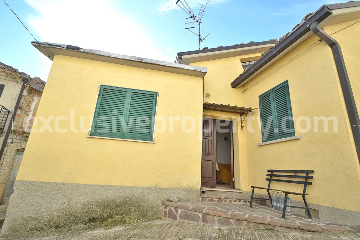 Two bedroom town house with a cellar for sale in Celenza sul Trigno - Abruzzo