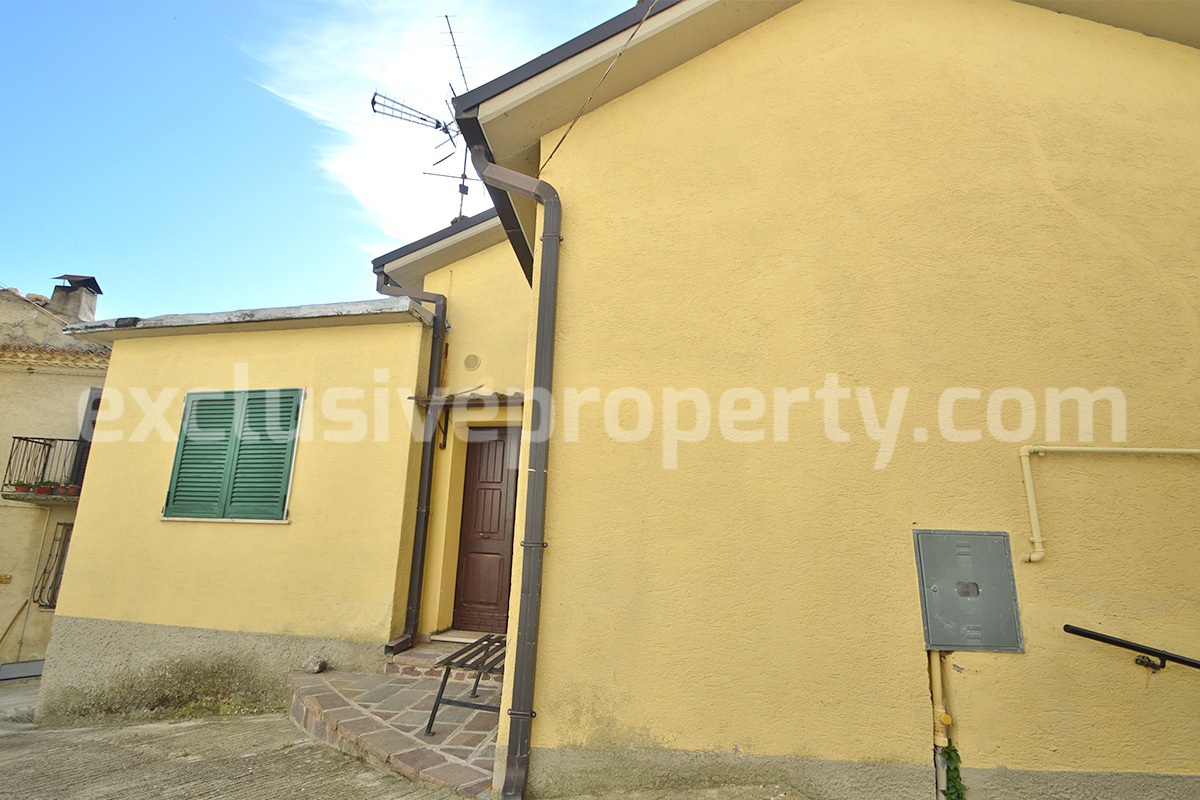 Two bedroom town house with a cellar for sale in Celenza sul Trigno - Abruzzo