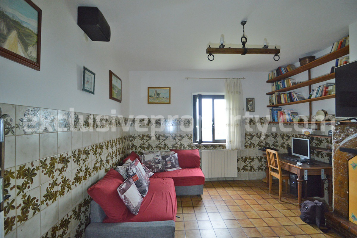 Charming Habitable Villa with Flat - Fenced Land for Sale in Beautiful Abruzzo - Italy