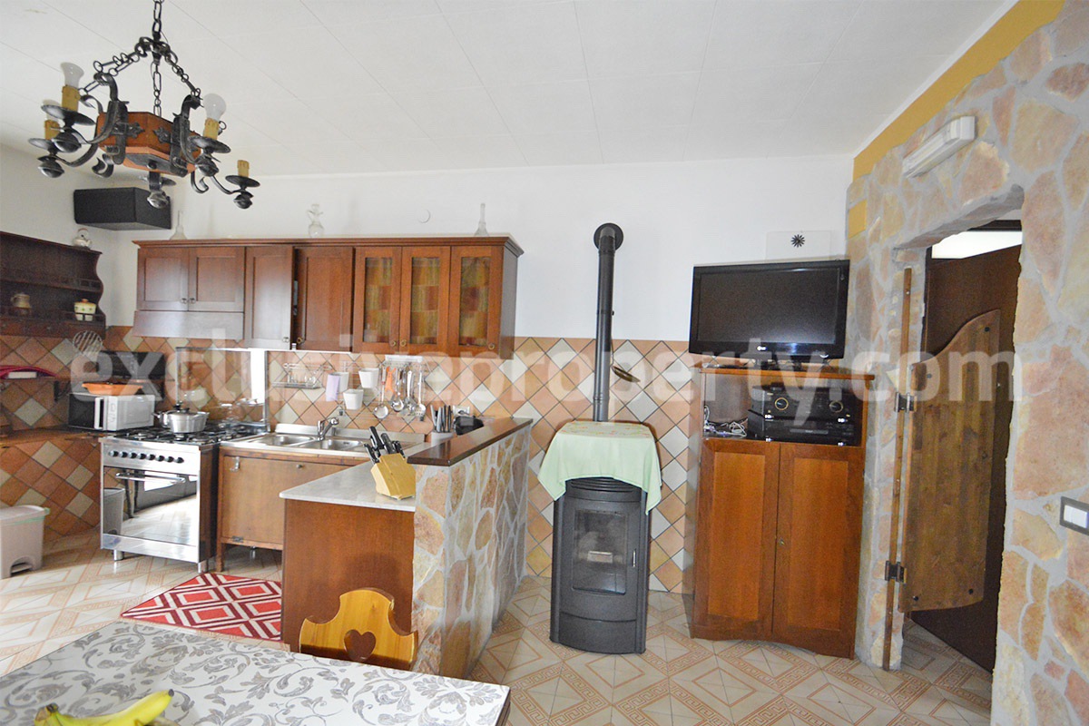 Charming Habitable Villa with Flat - Fenced Land for Sale in Beautiful Abruzzo - Italy