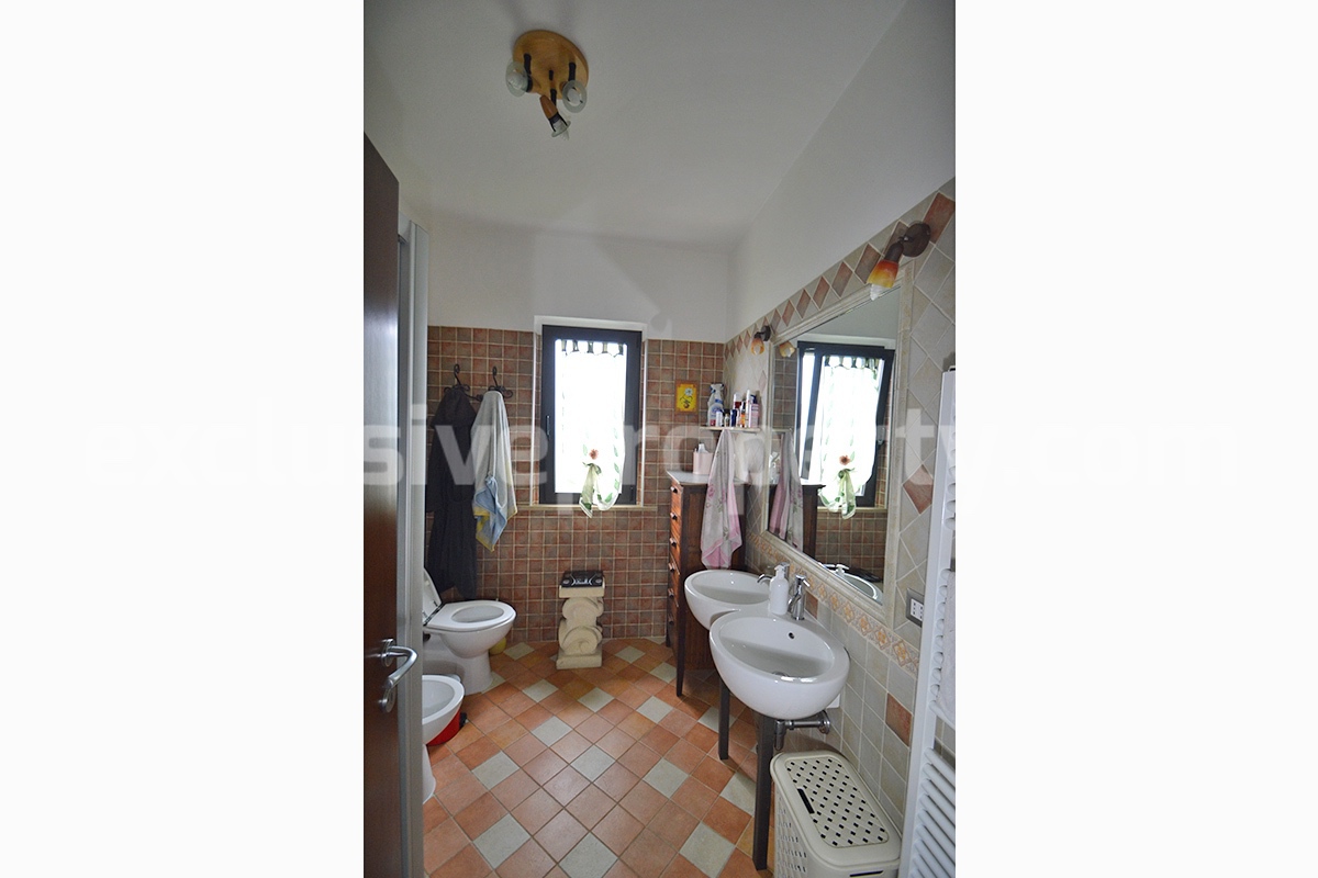 Charming Habitable Villa with Flat - Fenced Land for Sale in Beautiful Abruzzo - Italy