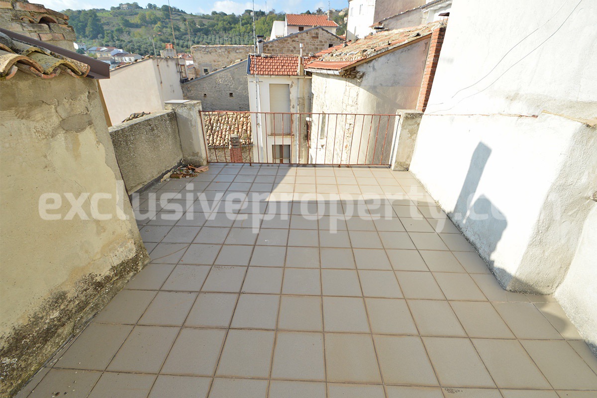 Historic Stone Village House with Terrace for Sale in Molise - Italy - Great Investment Opportunity