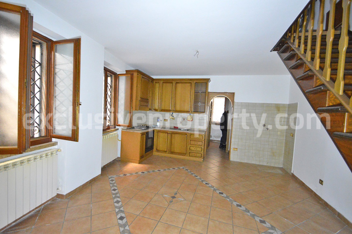 House for Sale in Palata Molise Near the Sea Village Home with Three Bathrooms