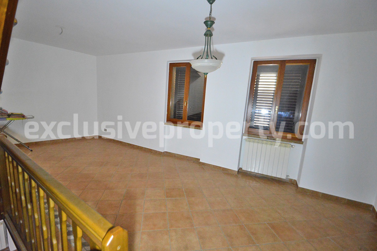 House for Sale in Palata Molise Near the Sea Village Home with Three Bathrooms