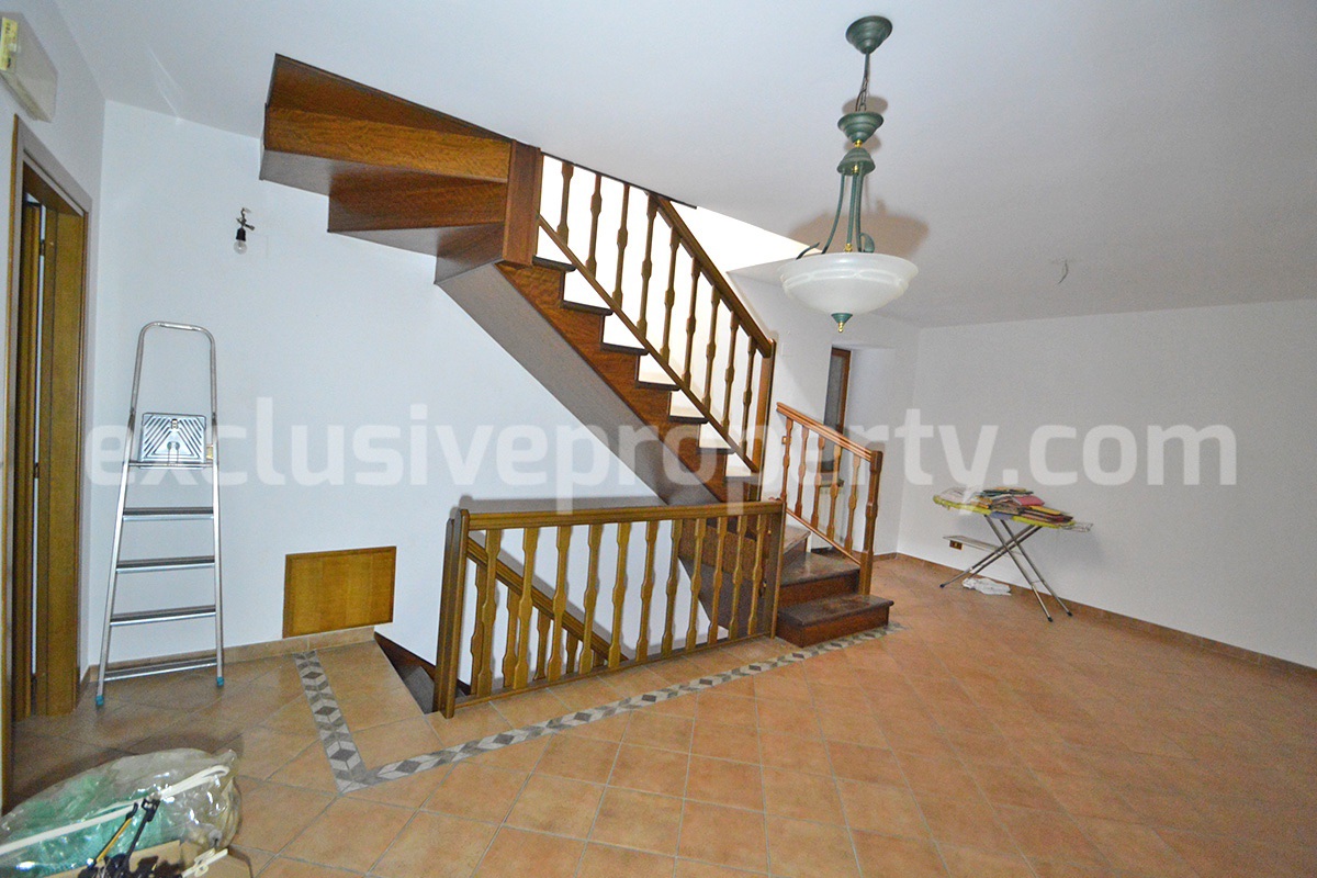 House for Sale in Palata Molise Near the Sea Village Home with Three Bathrooms